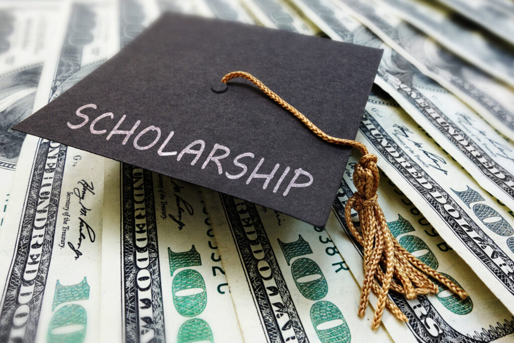 Scholarships FEAE